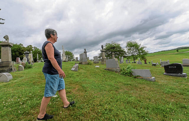 5213072_web1_gtr-WestmorelandCemeteries1-071122