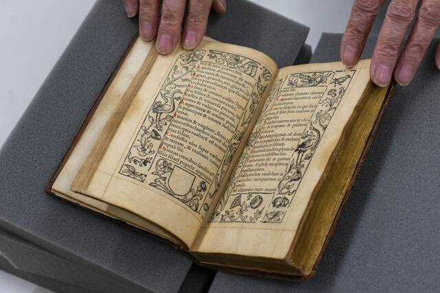 5299175_web1_gtr-MedievalManuscript4-072922 5299175_web1_gtr-MedievalManuscript4-072922
