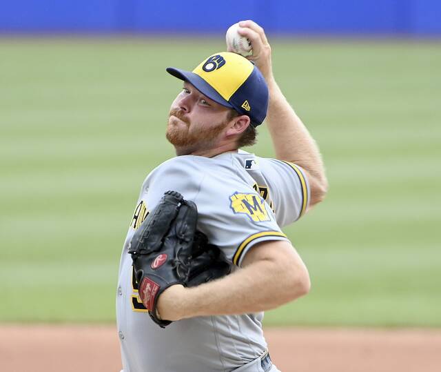 5304532_web1_ptr-BucsBrewers06-080522