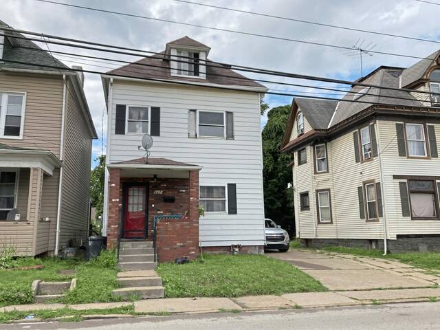 5313255_web1_vnd-FreeportStFire-080722