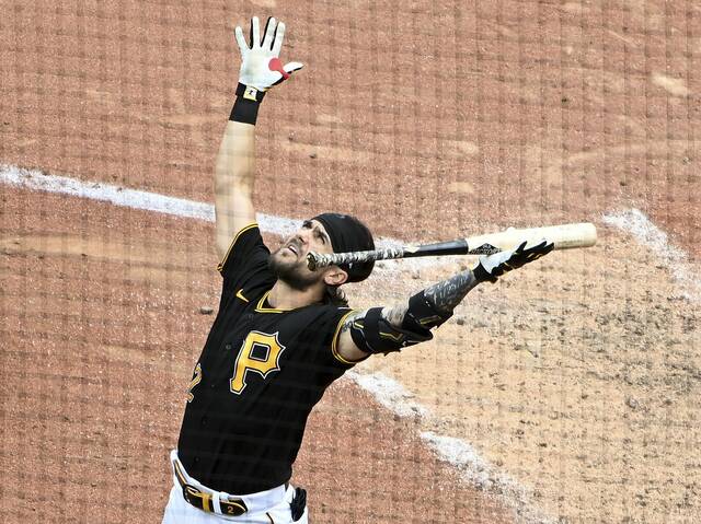 5316496_web1_ptr-BucsBrewers10-080522