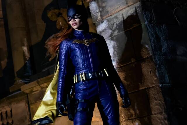 5316592_web1_ptr-Pop0808-08082022-Batgirl