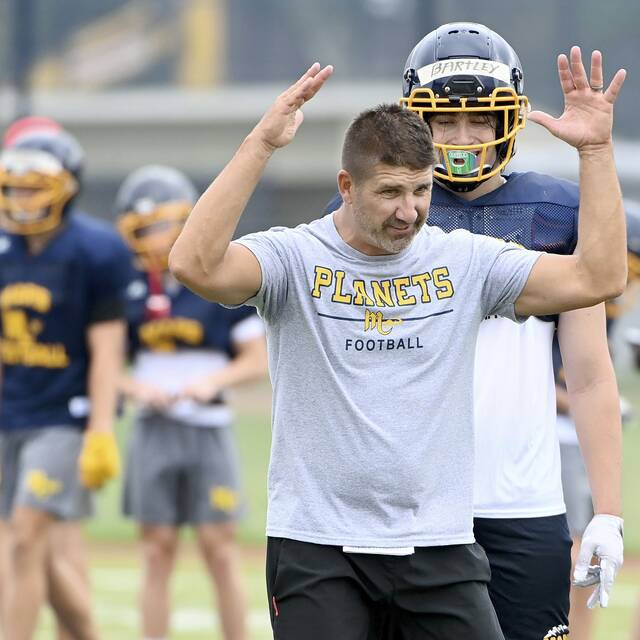 New football coach Eric Kasperowicz wants to repeat Pine-Richland success at Mars