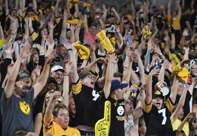 5338659_web1_ptr-Steelers19-081422