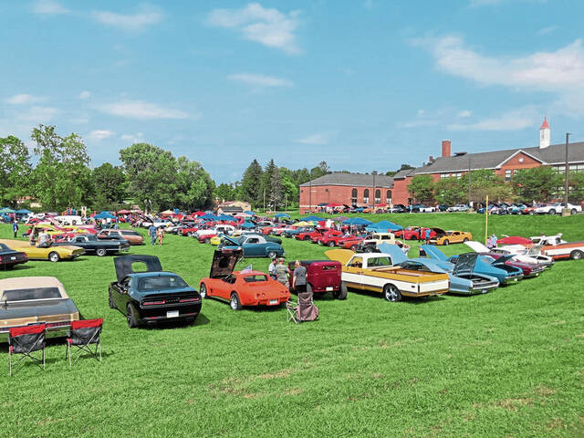5340247_web1_Norvelt-car-cruise