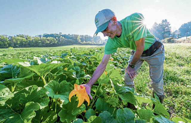 5340860_web1_GTR-FarmFeature2-101-082122