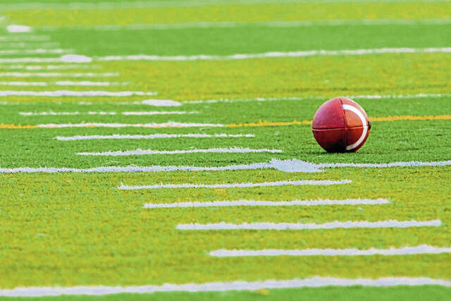 5346156_web1_footballstock17