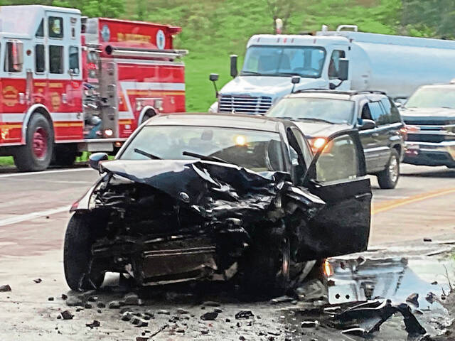 5347495_web1_gtr-salemcrash22