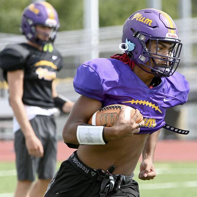 Eryck Moore eyes rushing record for confident Plum football team