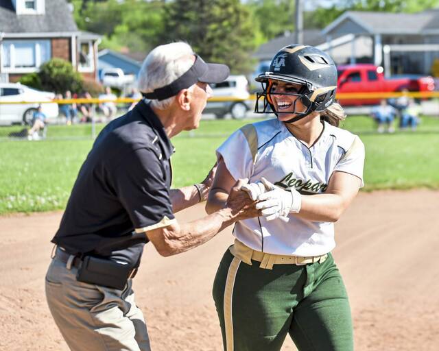 Belle Vernon softball standout Maren Metikosh makes Division I college choice