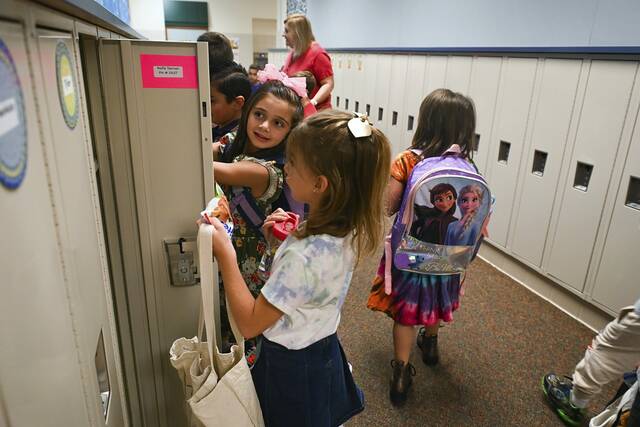 5365144_web1_sew-QVFirstDay006-090122