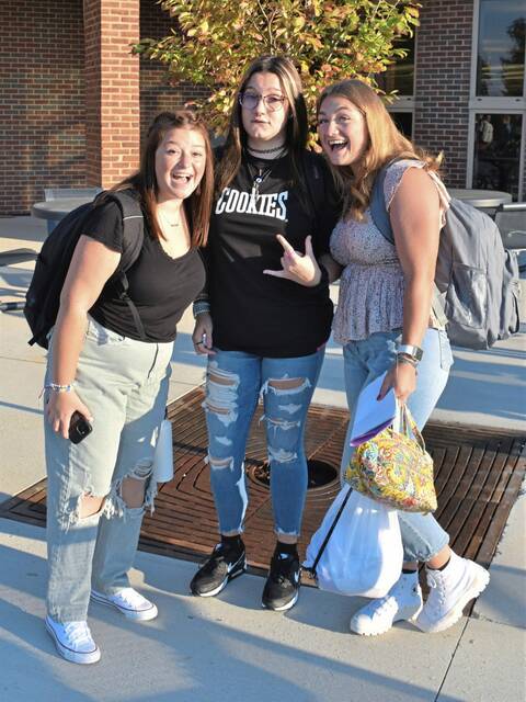 5372626_web1_hj-backtoschool-090122-2