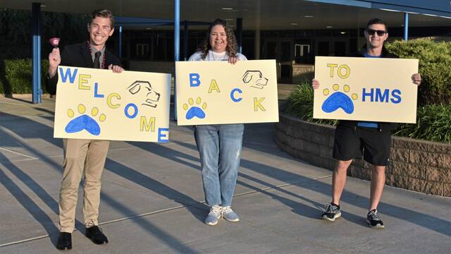 5372626_web1_hj-backtoschool-090122-3