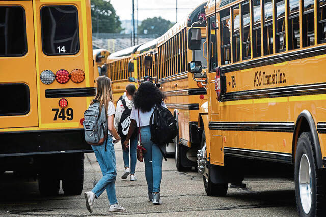 5348826_web1_vnd-newschoolyear-083122