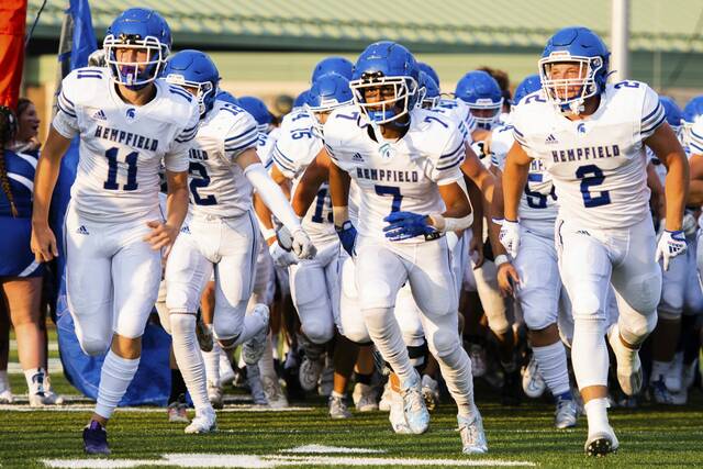 Hempfield, Latrobe football teams creating a buzz in Westmoreland County