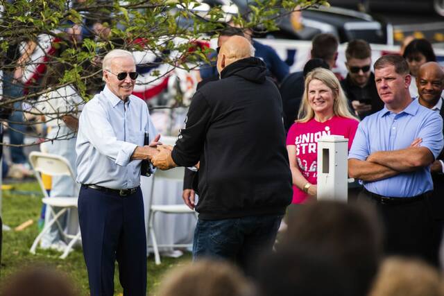 5421827_web1_ptr-biden10-090622