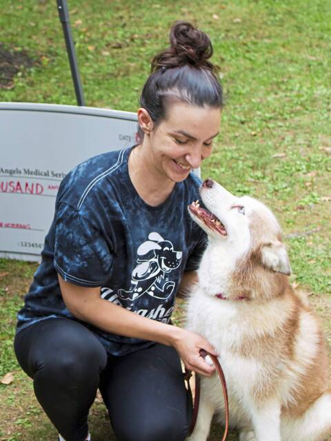 5426079_web1_pal-muttstrut-092222-4