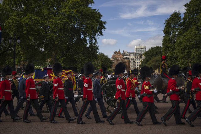 5427445_web1_5427445-9b75de96aea24c98984b158b723c1022