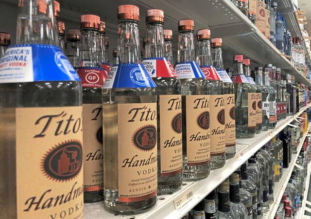 5433922_web1_gtr-LiquorSales1