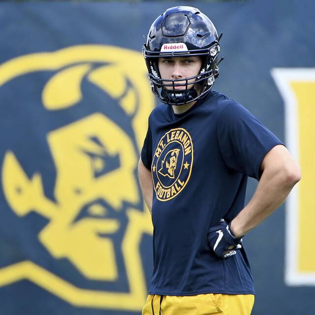 WPIAL Class 6A/5A football roundup: Mt. Lebanon upsets No. 1 Central Catholic on last-second field goal