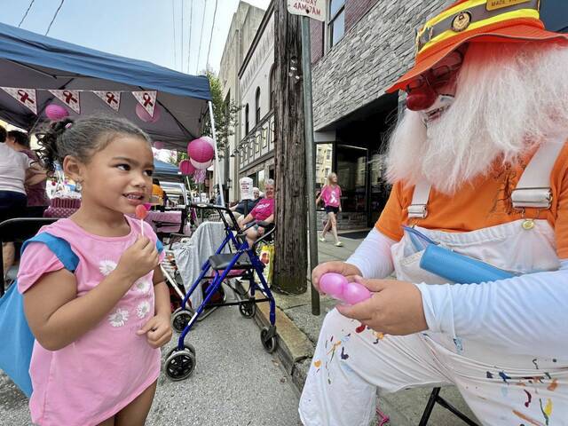 5439467_web1_vnd-pinkday-091822-11