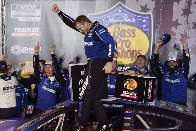 5441669_web1_5441669-6df2520bea7a418faea4a2118a4301f1