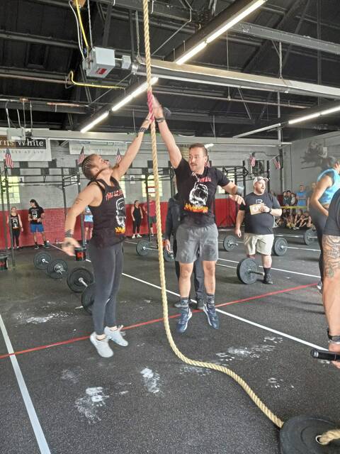 5447615_web1_NH-PatriotBrawl2-092922