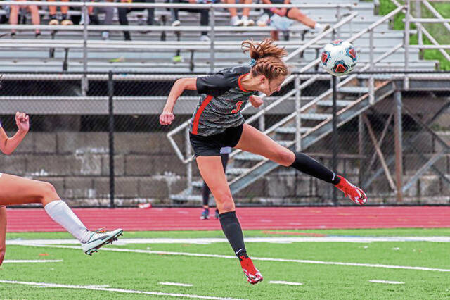 Experienced Bethel Park girls soccer team off to strong start
