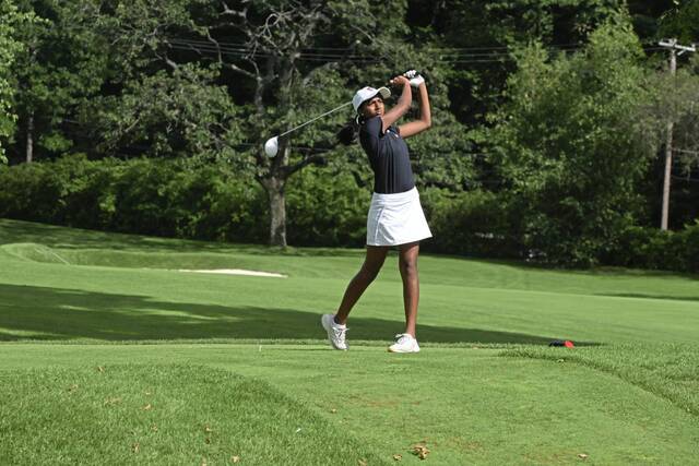Young Fox Chapel girls golf team has no seniors, plenty of victories