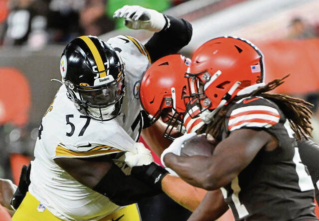 5471193_web1_ptr-Steelers-092722