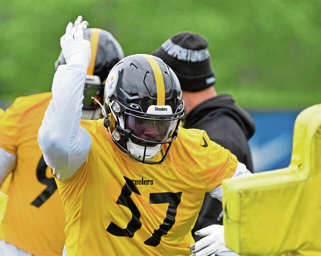 5475012_web1_ptr-Steelers01-061122