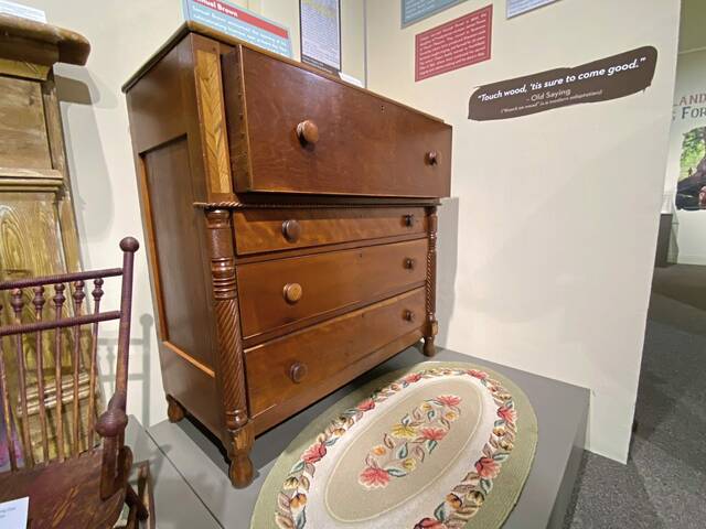 5460205_web1_wep-behindtheartchest4