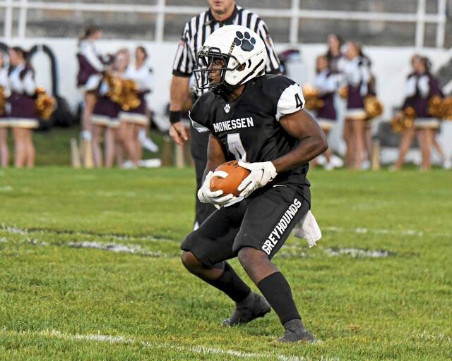 Pair of 200-yard rushers help Monessen beat West Greene for 4th straight win