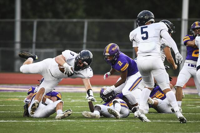 Kiski Area’s Flemm overcomes injuries, mother’s bout with cancer to become stalwart for football team