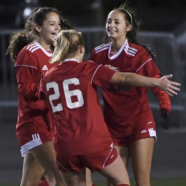 High school roundup for Oct. 5, 2022: Moon girls soccer goes to 10-0 in section