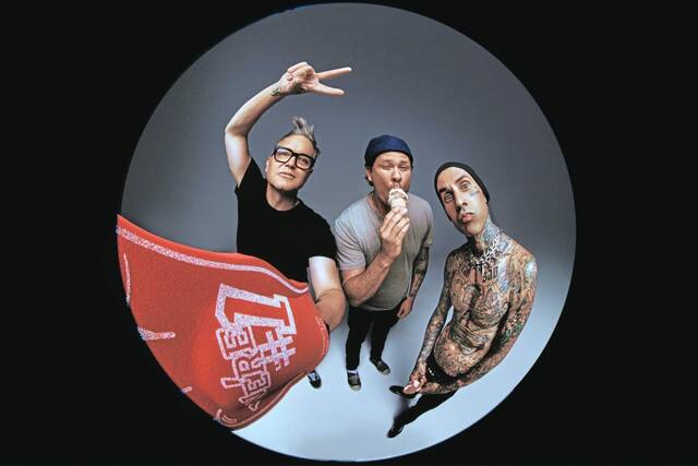 5515607_web1_ptr-blink182Pittsburgh-101222