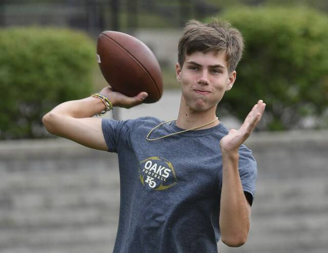 WPIAL Class 2A football roundup: Keystone Oaks rallies past McGuffey