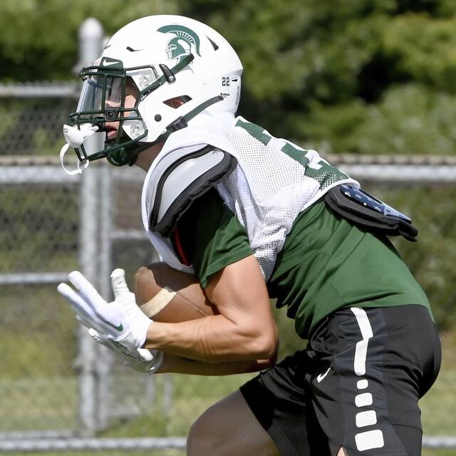 WPIAL Class A football roundup: Landon Smith’s 5 TDs lead No. 4 Laurel past No. 3 South Side