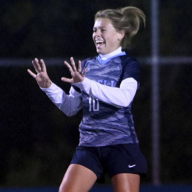 What to watch for in WPIAL sports for Oct. 17, 2022: Teams battle for final postseason berths