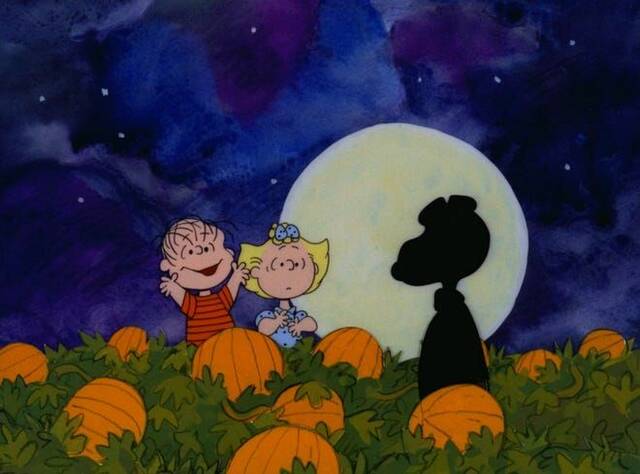 5538771_web1_ptr-TVTALK2-10112021-GreatPumpkin