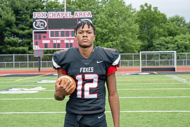 Junior receiver provides highlights for Fox Chapel football