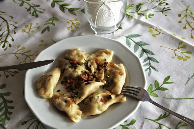 5545626_web1_Pierogi