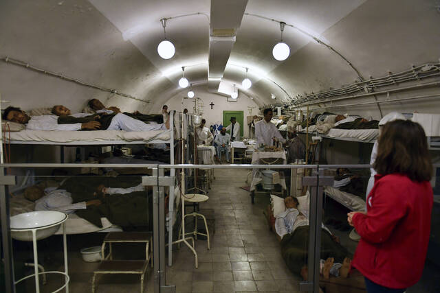 5549929_web1_5549929-52605fd9e22543b1b8e0aa080f5d986a