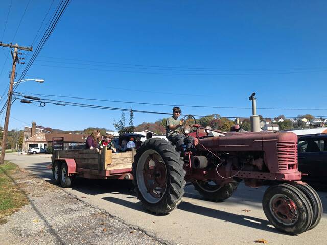 5554058_web1_vnd-LeechFallFest-102322