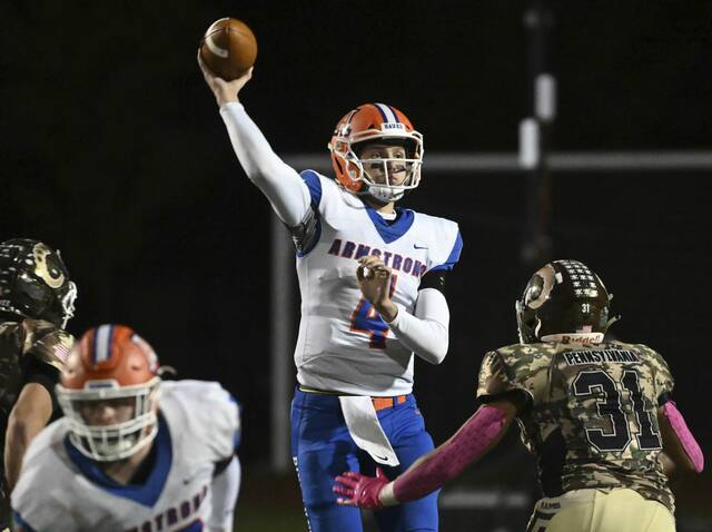 Trib HSSN Football Player of the Week for 2022 Week 8