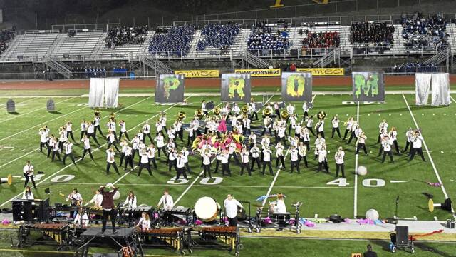 5564037_web1_hj-marchingbandbest-110322-6