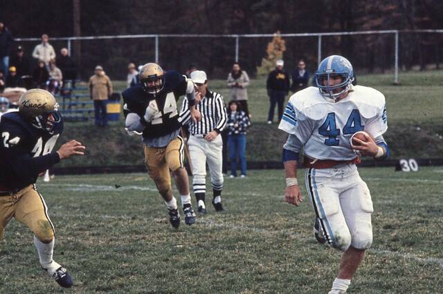 Through the Years: 40 years ago, Brown boosted Burrell toward playoffs