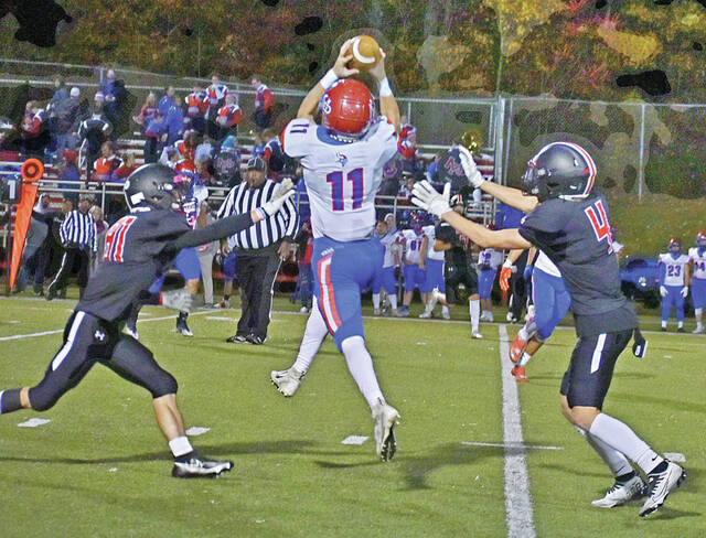 Mt. Pleasant grabs momentum, rolls past Southmoreland