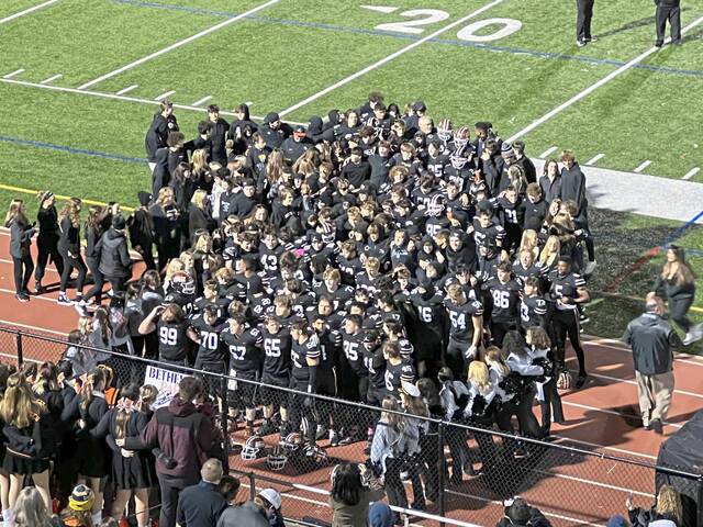 Bethel Park completes breakout regular season with win over rival Peters Township