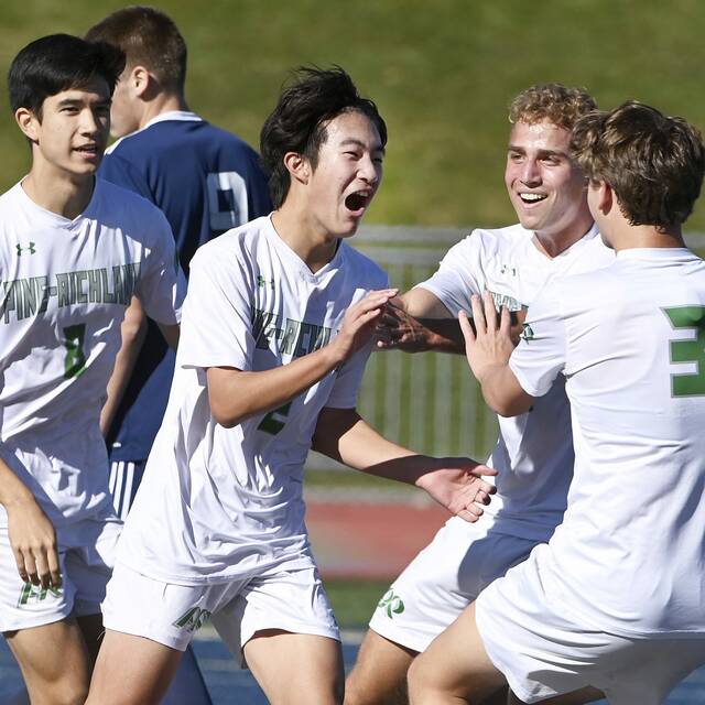 High school roundup for Oct. 29, 2022: Pine-Richland roars into semifinals